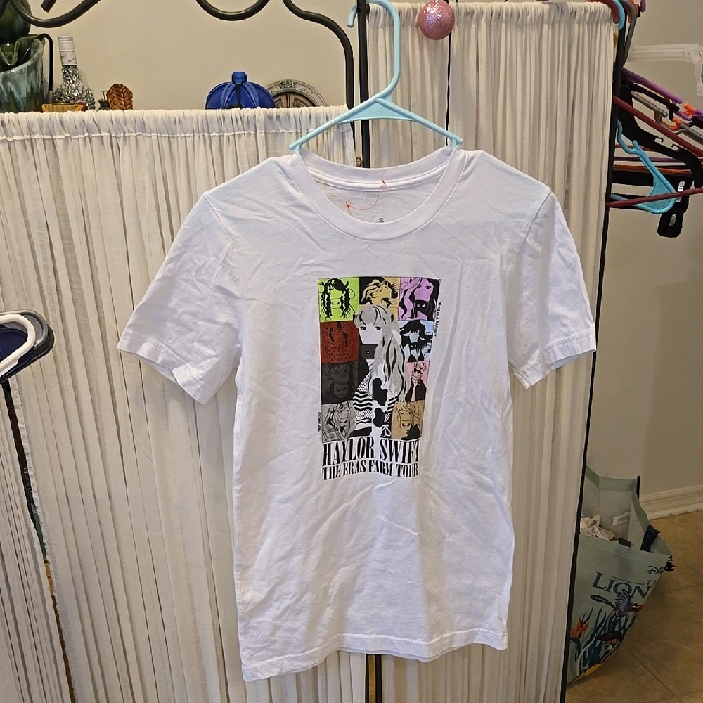 White Graphic T-Shirt